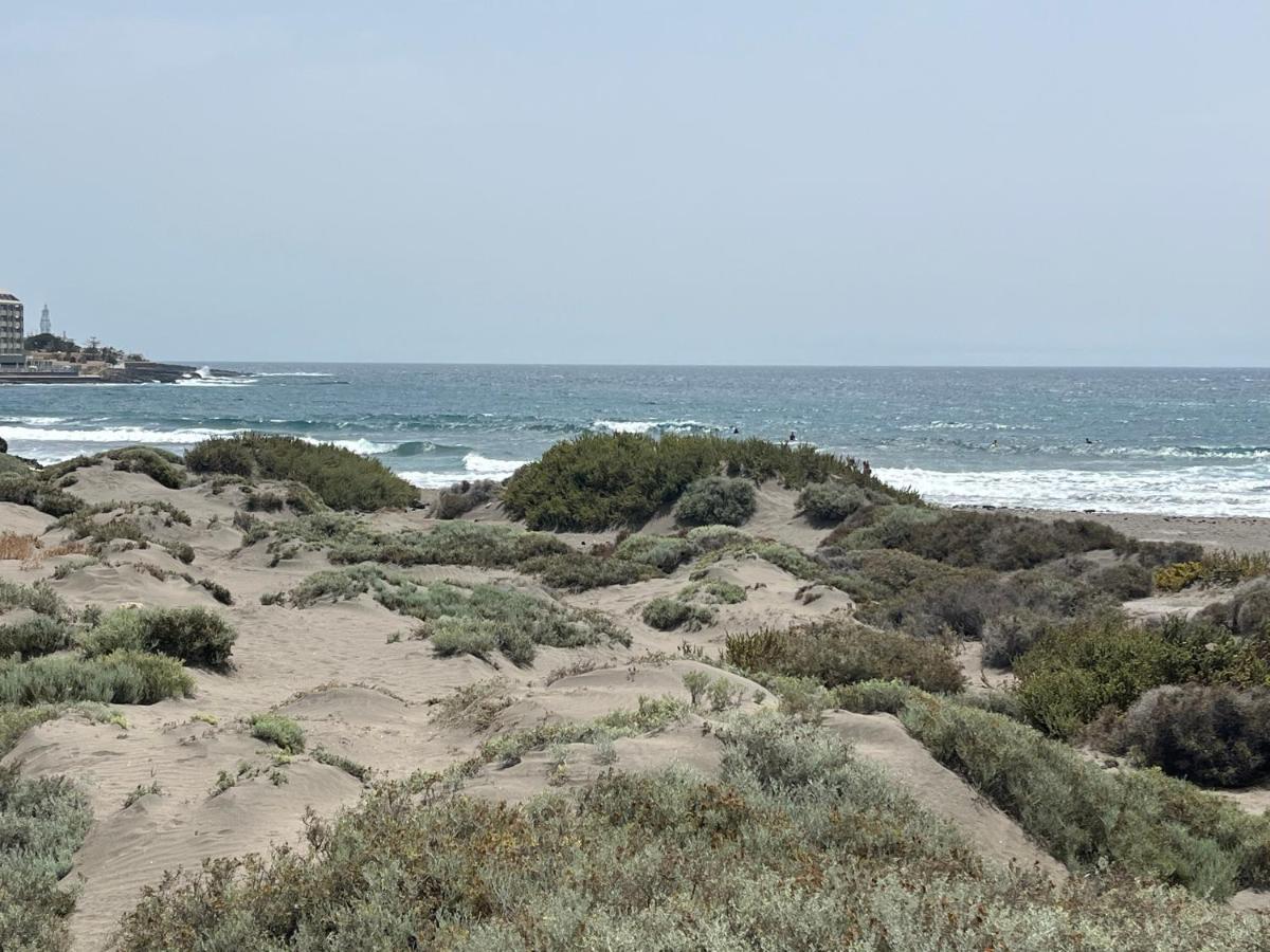 Los Martines Beachfront Ocean View El Medano  Exterior photo